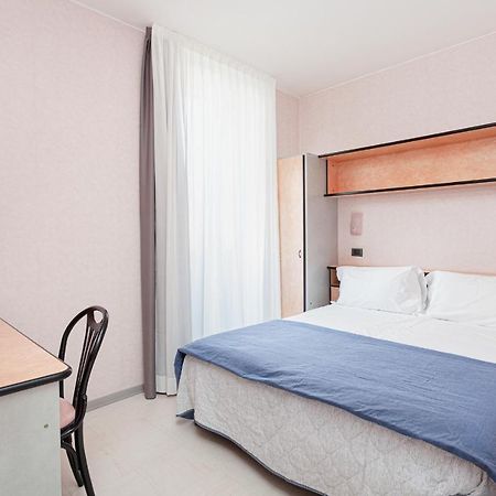 Hotel Belturismo Bellaria-Igea Marina Esterno foto