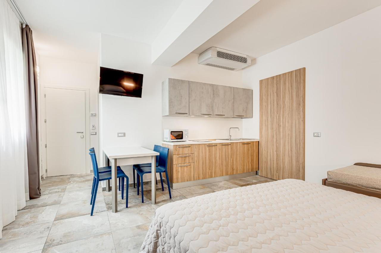 Hotel Belturismo Bellaria-Igea Marina Esterno foto