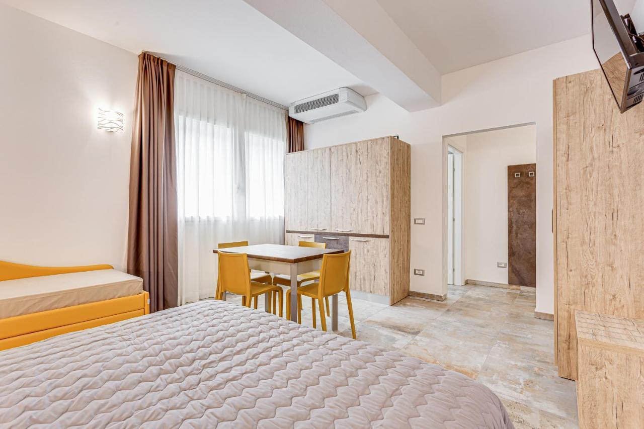 Hotel Belturismo Bellaria-Igea Marina Esterno foto