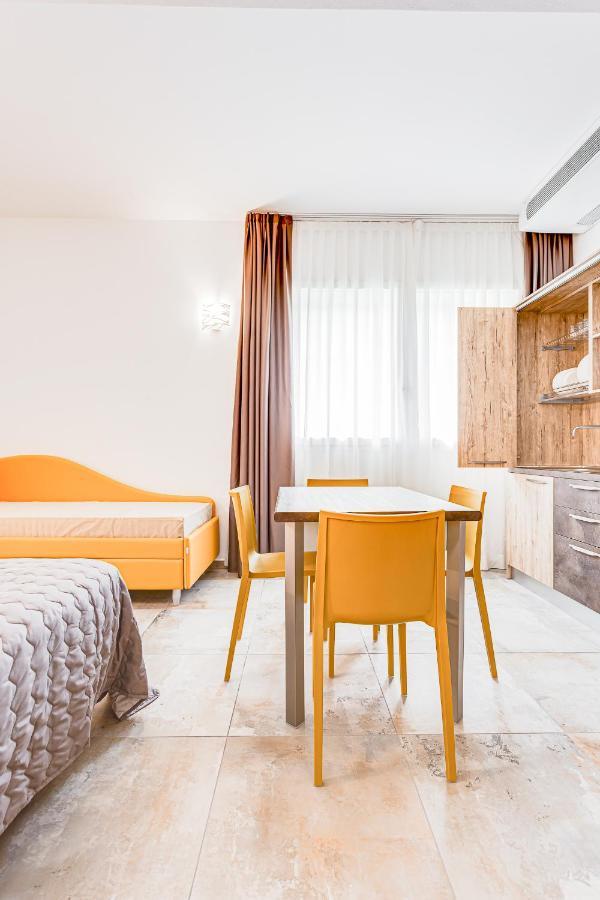 Hotel Belturismo Bellaria-Igea Marina Esterno foto