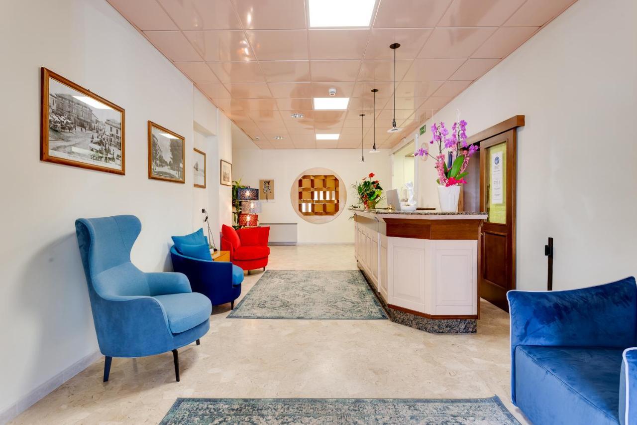 Hotel Belturismo Bellaria-Igea Marina Esterno foto