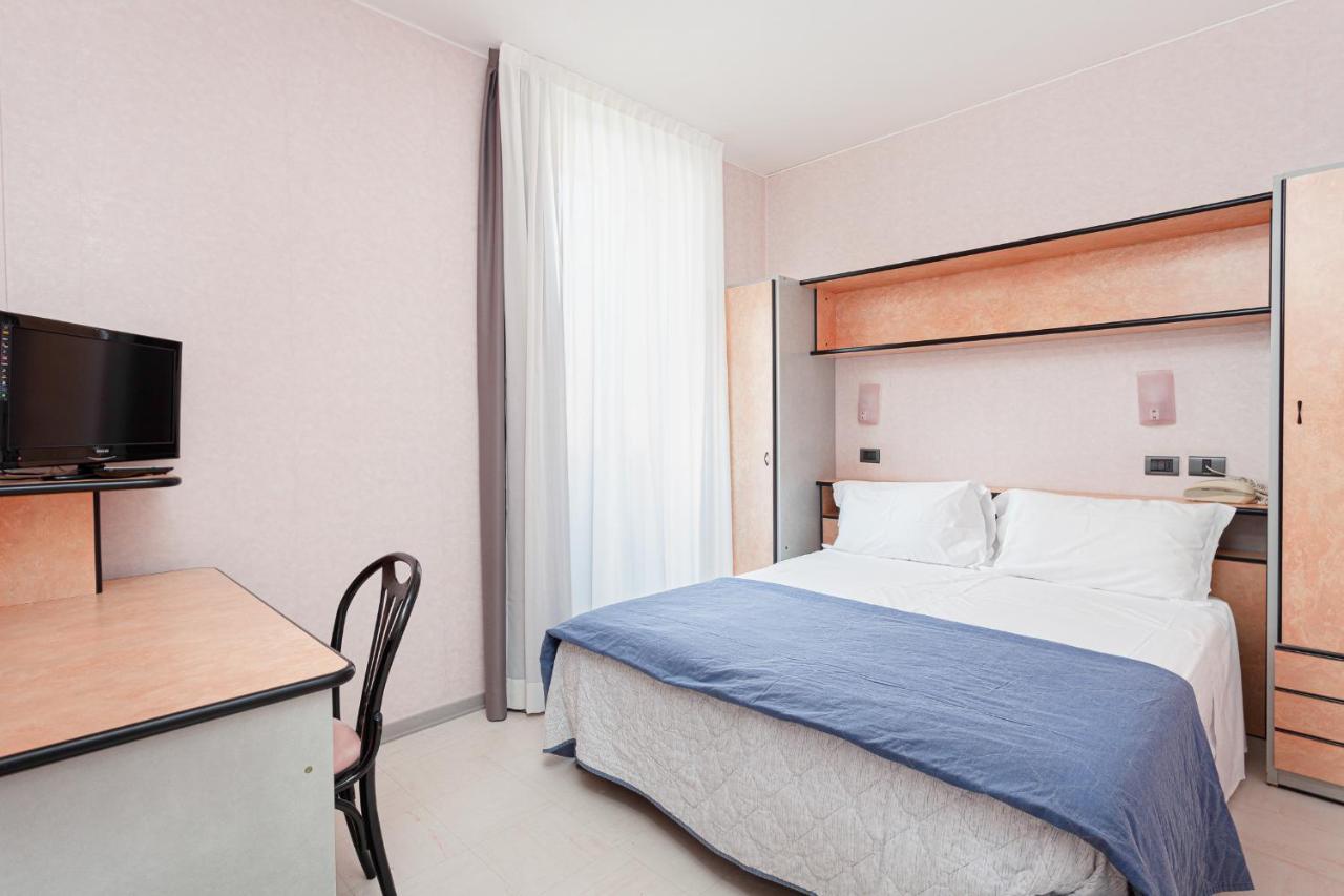 Hotel Belturismo Bellaria-Igea Marina Esterno foto