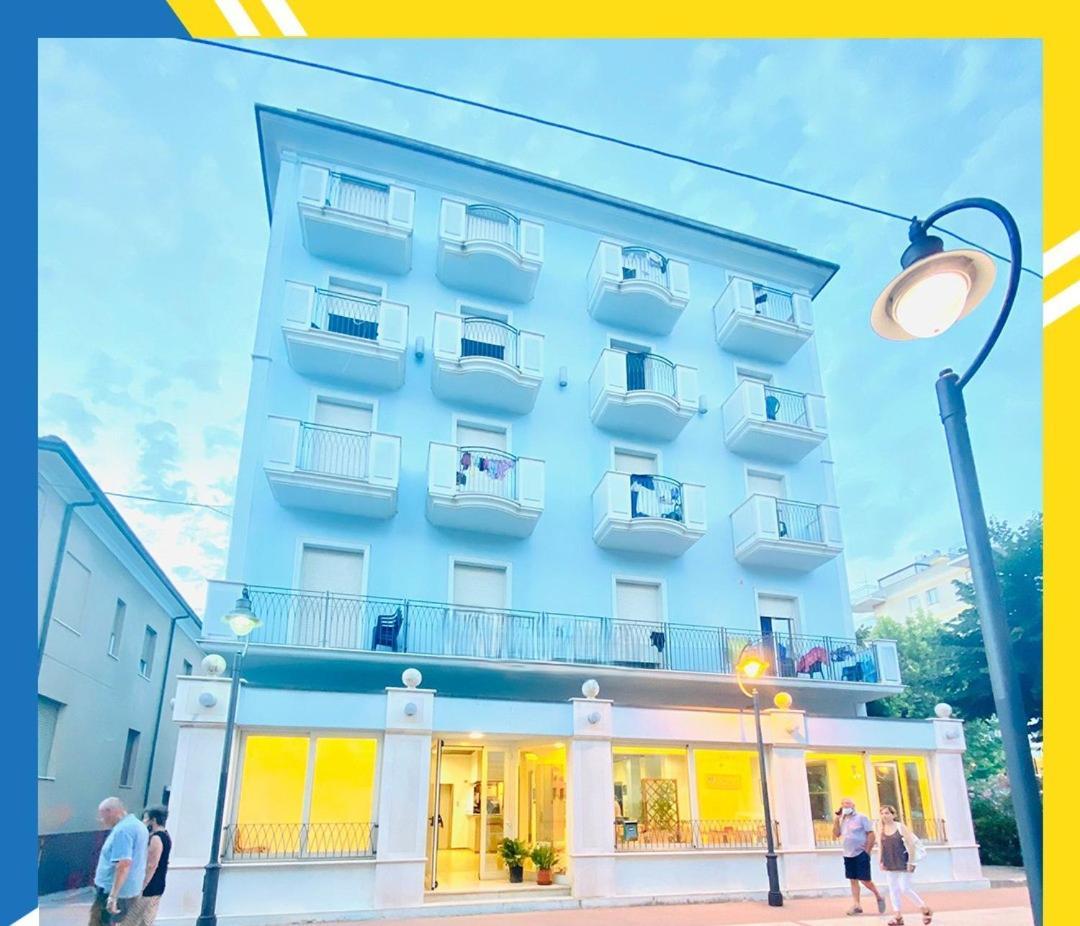 Hotel Belturismo Bellaria-Igea Marina Esterno foto